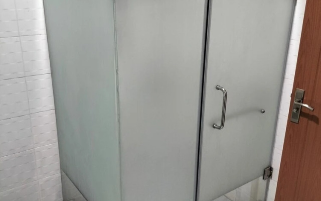 Self Contained Master Bedroom Apartment in Tema