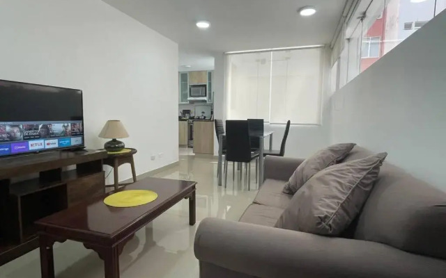 7-Departamento moderno en el área turística de Miraflores