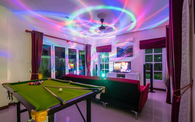 Peach Hua Hin Pool Villa Holiday