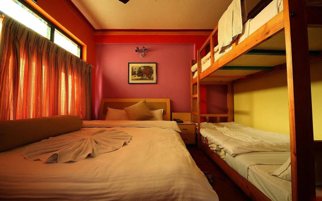 Shangri-la Boutique Hotel