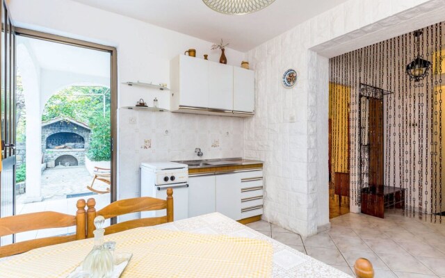 Donata Senj in Senj With 2 Bedrooms and 3 Bathrooms