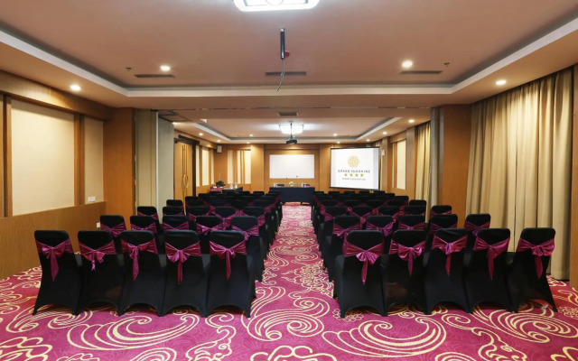 Grand Sunshine Resort & Convention
