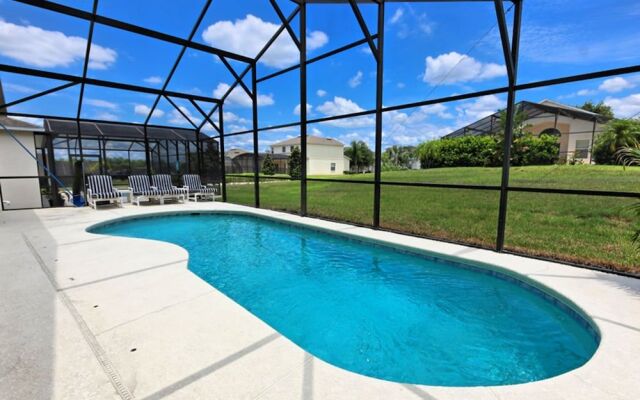 The Larkhaven by Florida Spirit