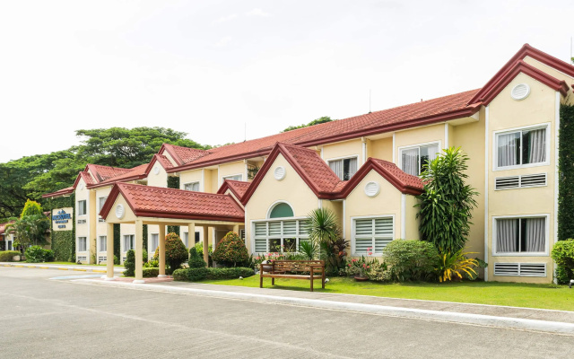 Microtel by Wyndham Tarlac
