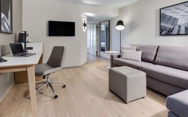 Radisson Hotel Phoenix Airport