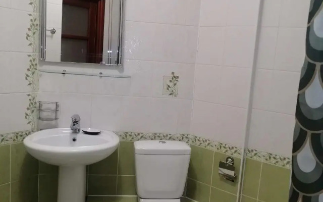 Апартаменты Гранат на улице Хохрякова 43