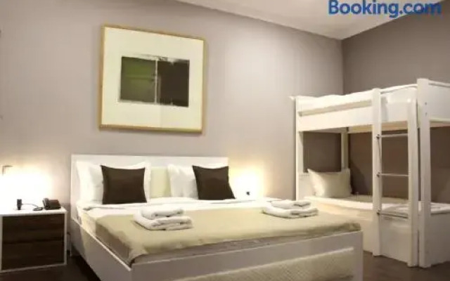Point Hotel Tbilisi
