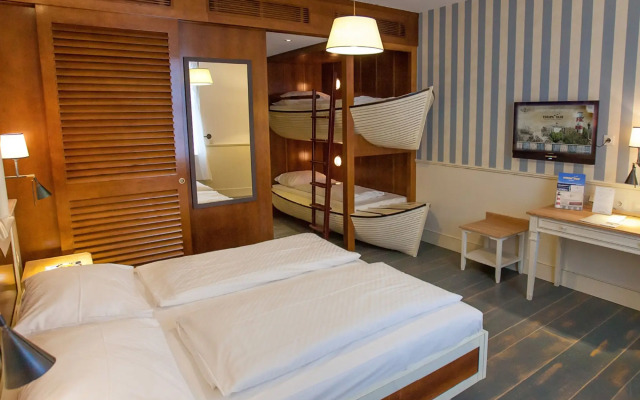 Europa-Park Freizeitpark & Erlebnis-Resort, Hotel Bell Rock