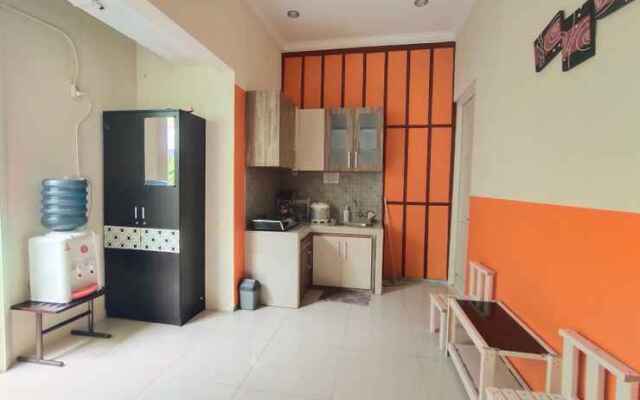 Villa Ratimaya B4 by N2K