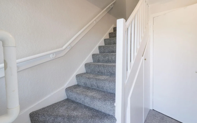 22 Turnberry Road