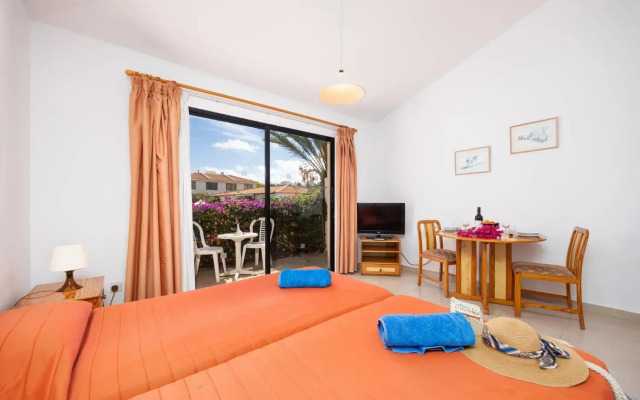 Tavros Hotel Apartments