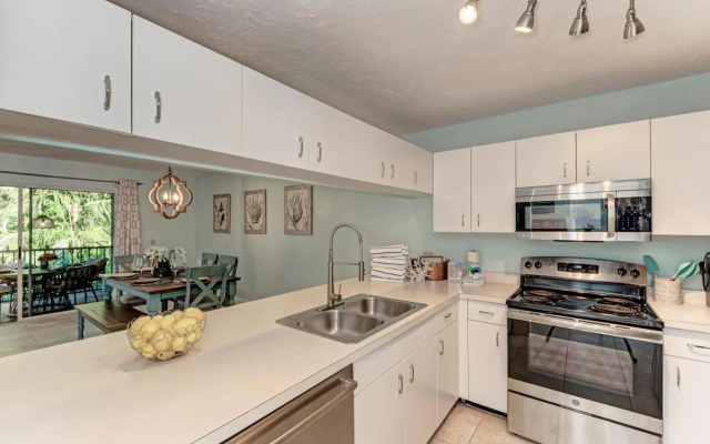Island Serenity - 6250 Holmes #54