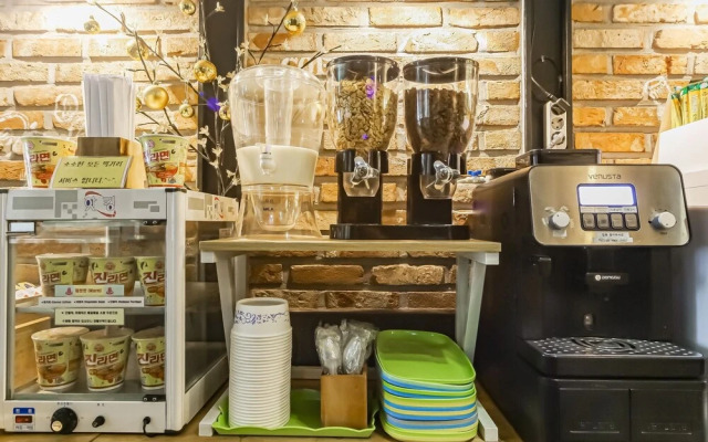 Busan Gwanganri Lazzi