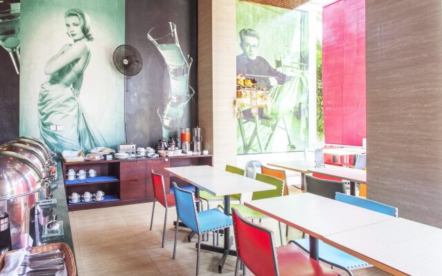 favehotel Kuta Square