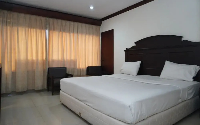 Siantar Hotel Parapat