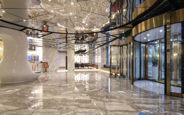 Voyage International Hotel