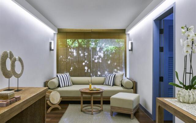 Raffles Maldives Meradhoo Resort