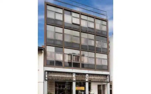 A Hotel Dickson