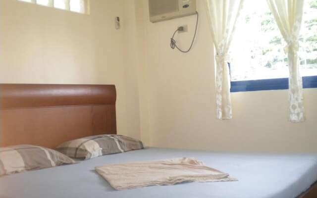 Dumaguete Springs Apartment