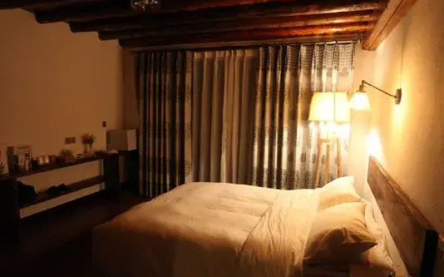West Time Hot Spring Hostel