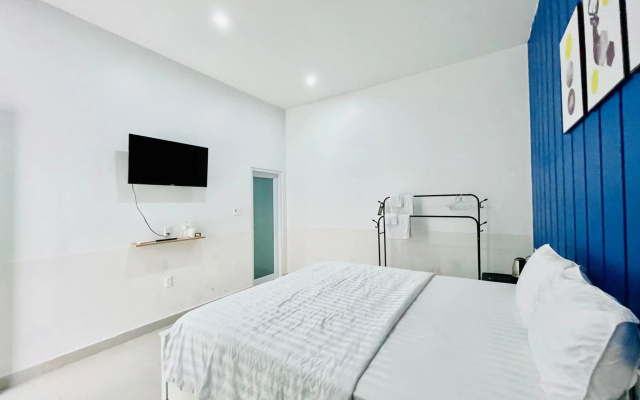 New Hotel
