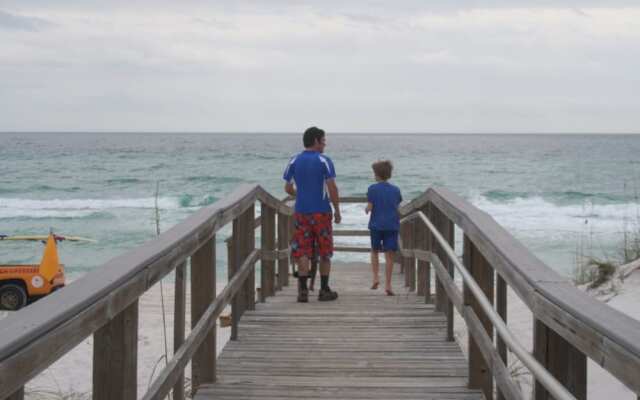 Palm Beach Club by Surfside VR