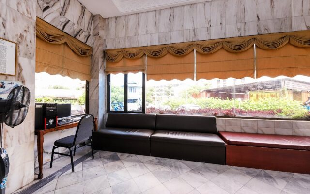 OYO 1007 Grand Supreme Hotel