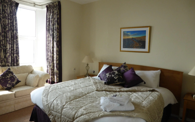 Bailey Ground Lodge