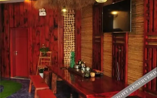 Yishiqingyuan Sea View Boutique Inn