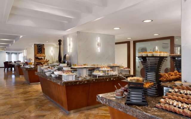 Grand Regency Doha, Trademark Collection by Wyndham