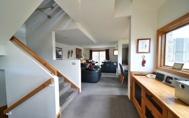 Mountain Vista 4