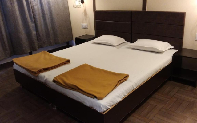 Valukeshwar beach house