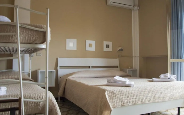 Hotel Fucsia