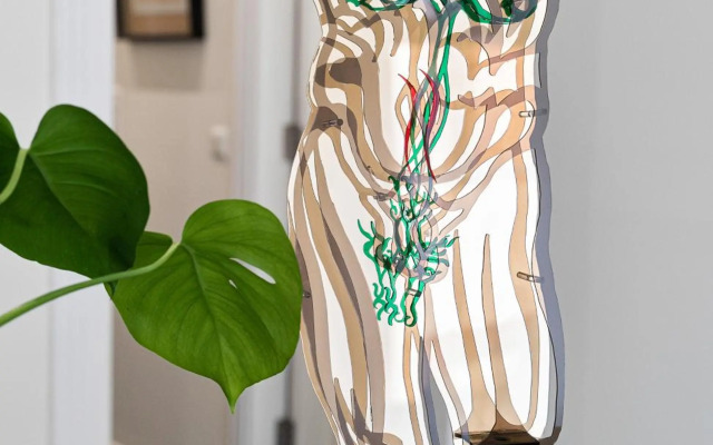 Spacious & Artistic Retro 2 Bedrooms Apt + SAUNA