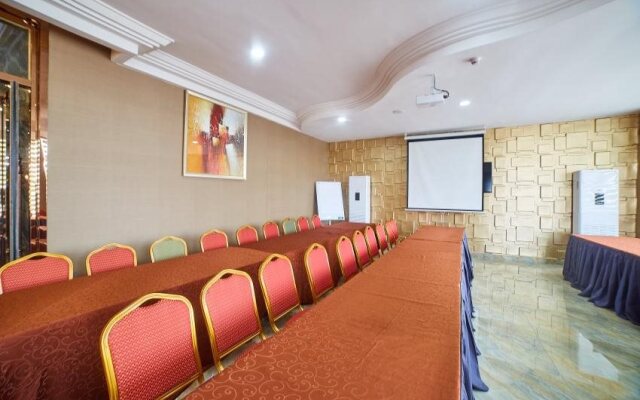 Corinthia Villa Hotel  Suites