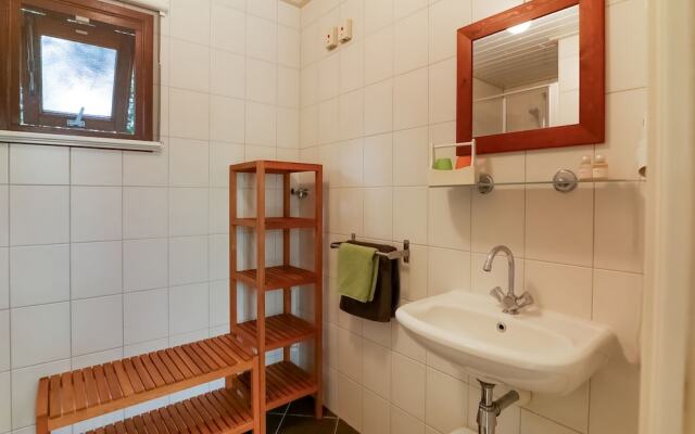 Enticing Bungalow in Uden With Sauna