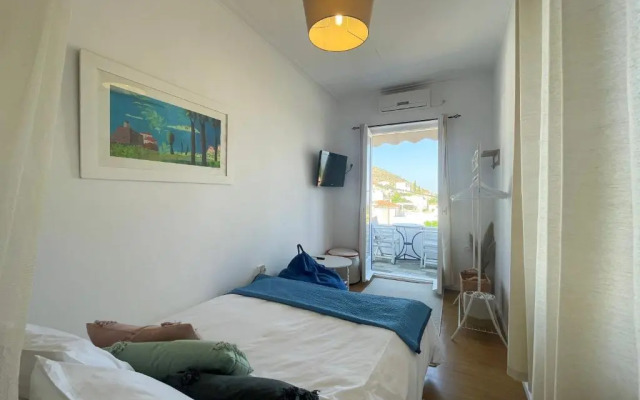 Zoe Apartments No 6 , Hydra Island Greece