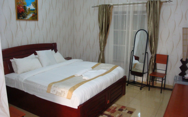 Golden Zambezi Lodge