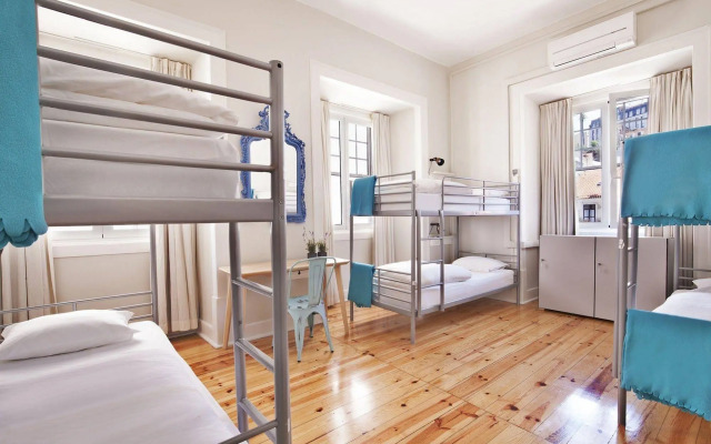 Goodmorning Solo Traveller Hostel