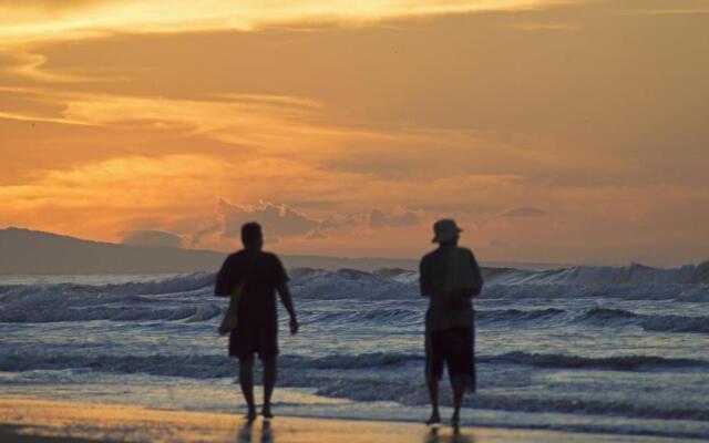 Tropiclub Playa El Cuco