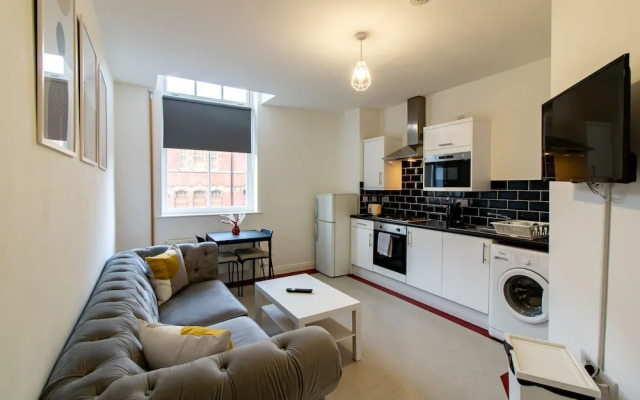 Impeccable 2-bed Apartment in Gateshead