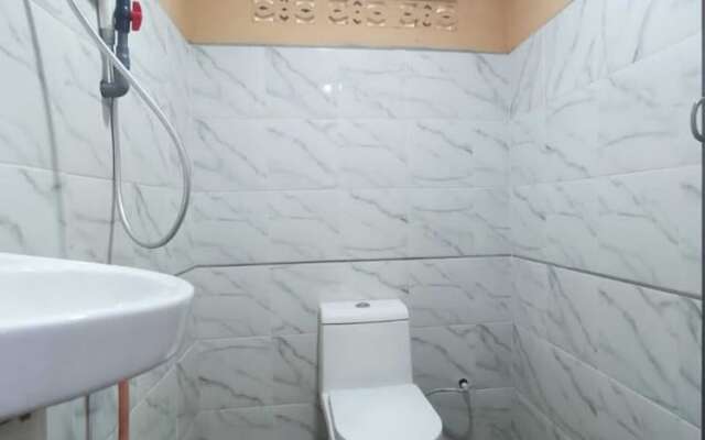 OYO 90799 Sharhan Residence