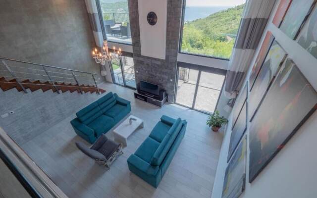 Seaview Villa with pool Hanja