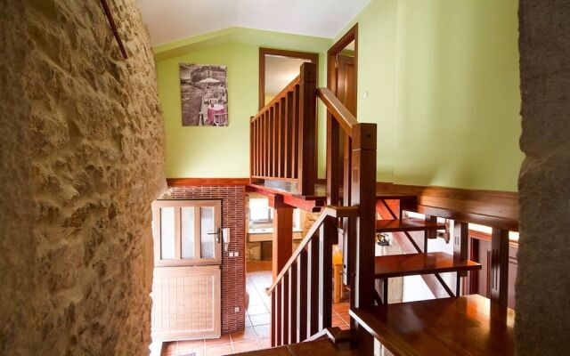 104490 -  House in Cee