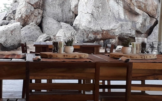 Blue Bushman Luxury Tented Lodge