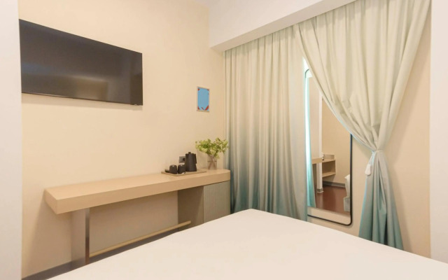 Moderno Hotel Roma