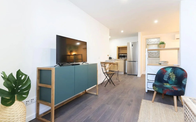 Benfica Apartments II by Homing