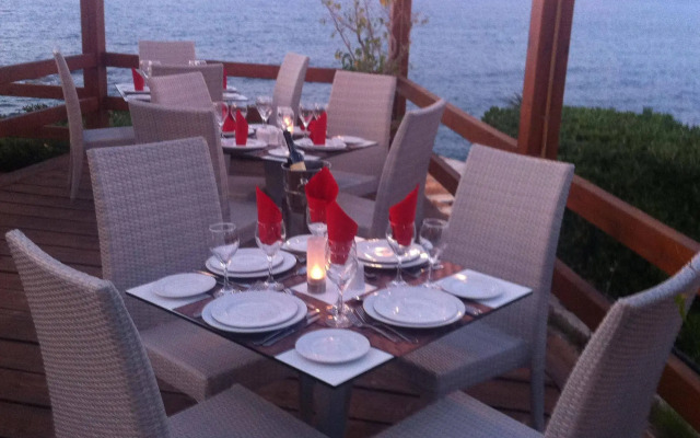 Elmi Suites Beach Hotel - All Inclusive