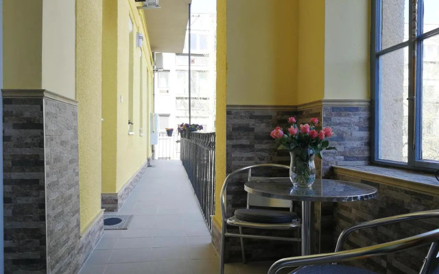 Class Apartment