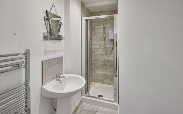Host Stay Abbey Court Apartment